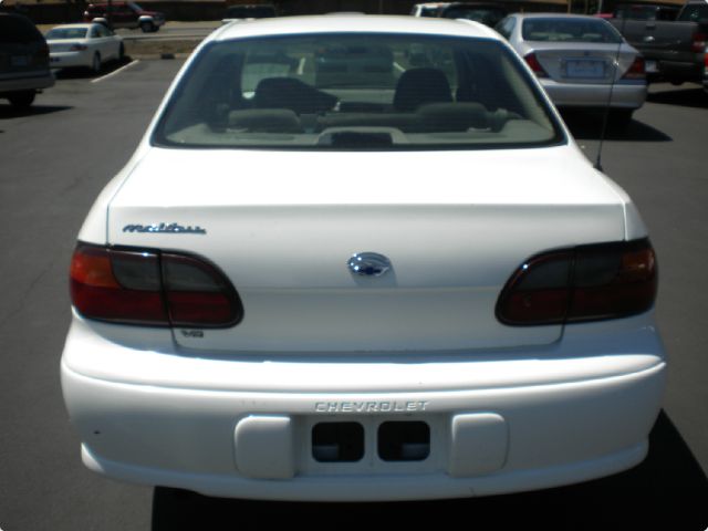 2001 Chevrolet Malibu Base