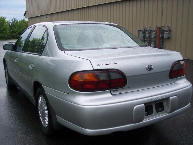 2001 Chevrolet Malibu Base