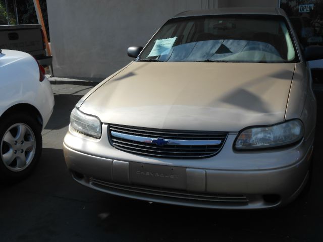 2002 Chevrolet Malibu Base