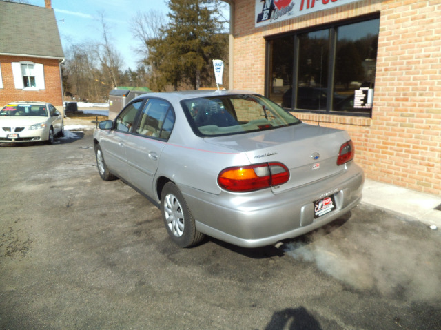 2002 Chevrolet Malibu Base