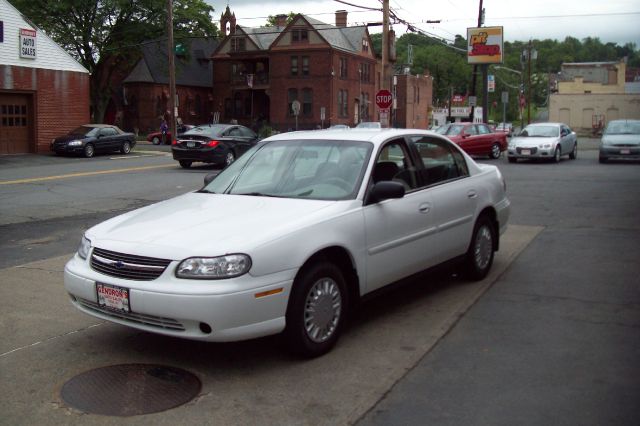 2003 Chevrolet Malibu Base