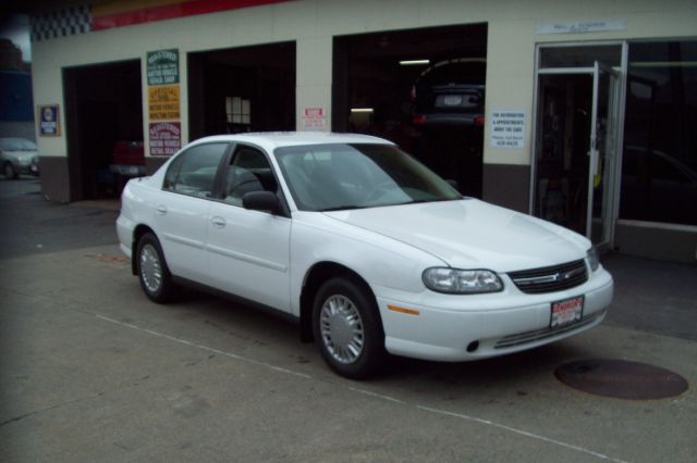 2003 Chevrolet Malibu Base