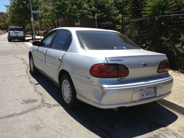 2003 Chevrolet Malibu Base