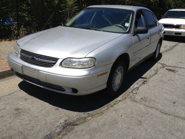 2003 Chevrolet Malibu Base