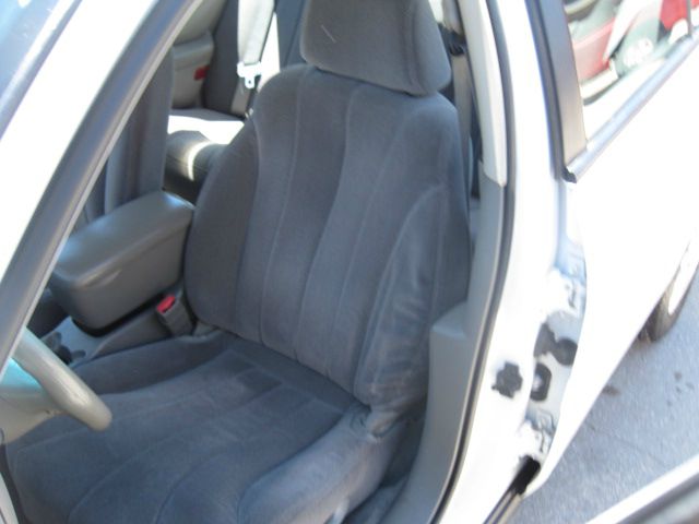 2003 Chevrolet Malibu Base