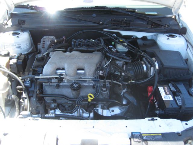 2003 Chevrolet Malibu Base