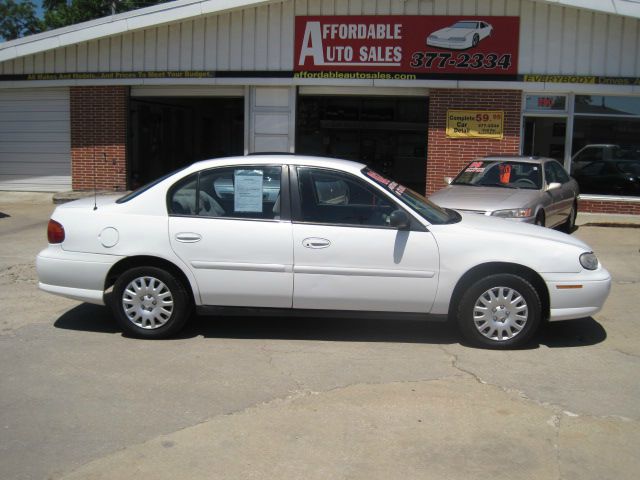 2003 Chevrolet Malibu Base