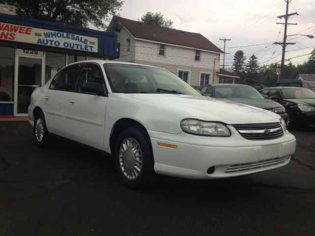 2003 Chevrolet Malibu Base