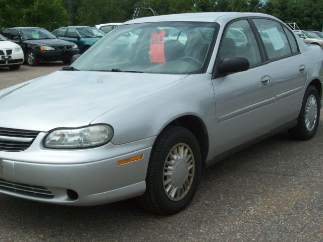 2003 Chevrolet Malibu Base