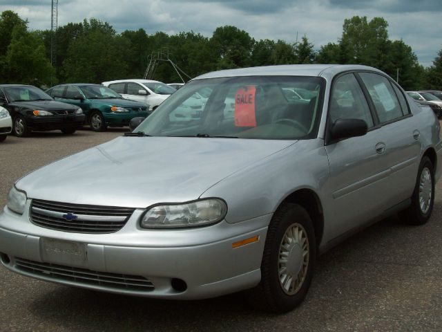 2003 Chevrolet Malibu Base