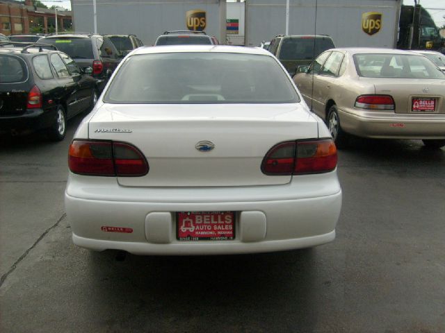 2003 Chevrolet Malibu Base