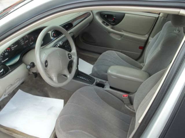 2003 Chevrolet Malibu Base