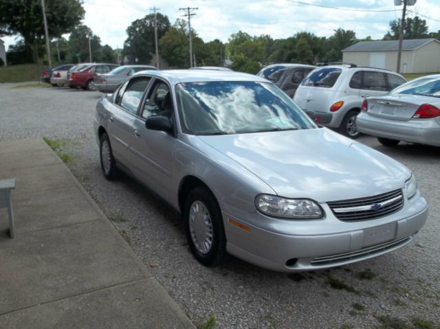 2003 Chevrolet Malibu Base