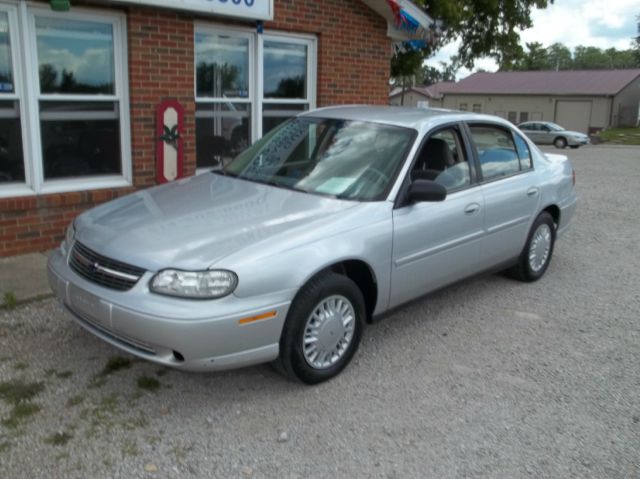 2003 Chevrolet Malibu Base