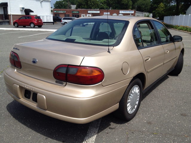 2003 Chevrolet Malibu Base