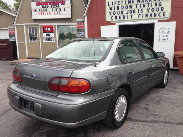 2003 Chevrolet Malibu Base