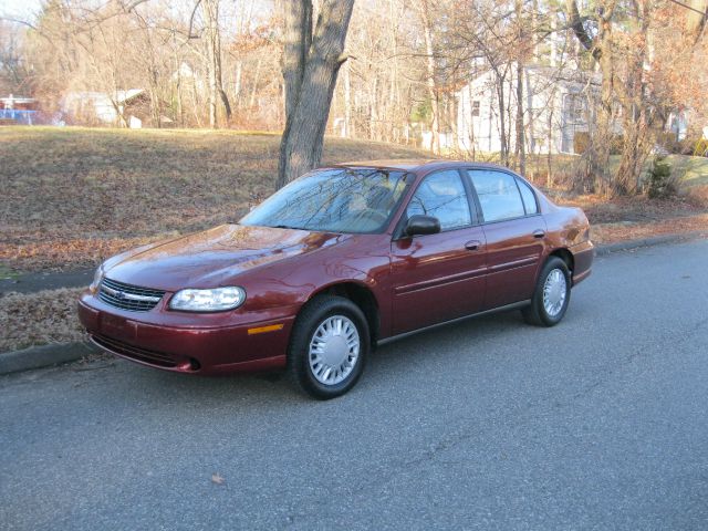 2003 Chevrolet Malibu Base