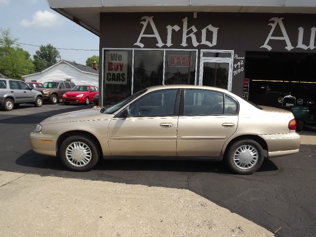 2003 Chevrolet Malibu Base