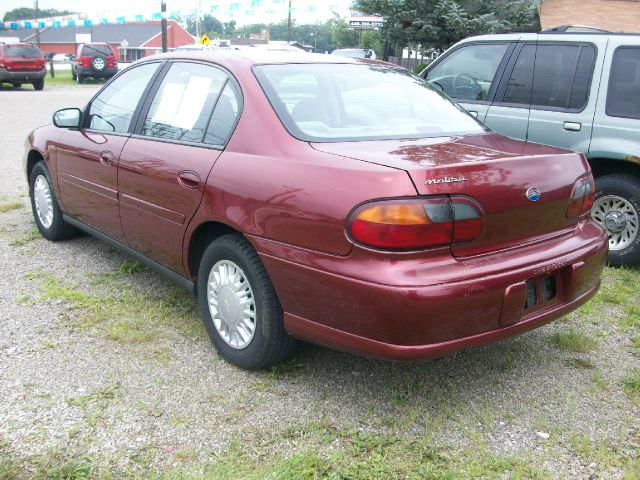 2003 Chevrolet Malibu Base