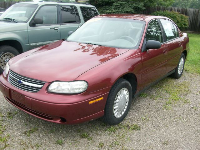 2003 Chevrolet Malibu Base