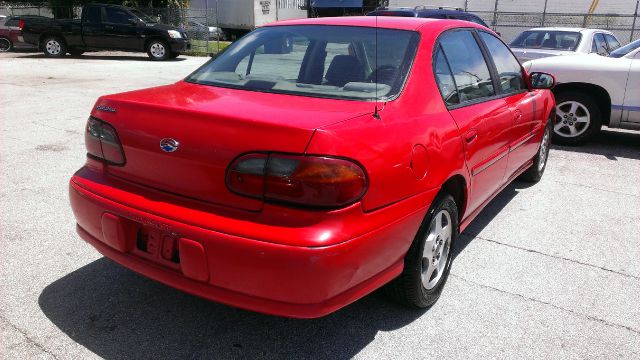 2003 Chevrolet Malibu Base