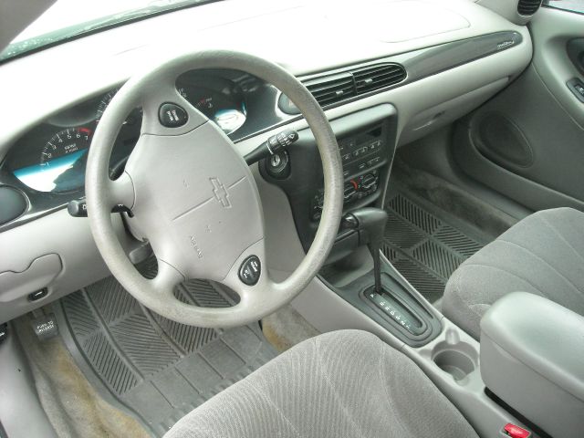 2003 Chevrolet Malibu Base