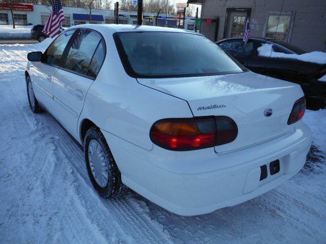 2003 Chevrolet Malibu Base