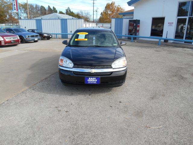 2004 Chevrolet Malibu Base