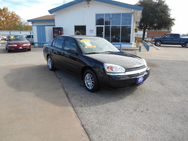 2004 Chevrolet Malibu Base