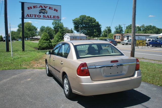 2004 Chevrolet Malibu Base