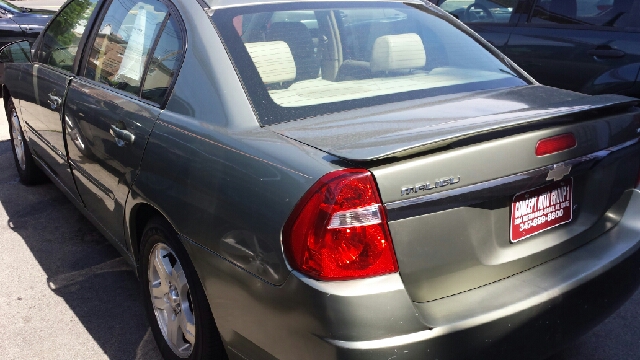 2004 Chevrolet Malibu Unknown