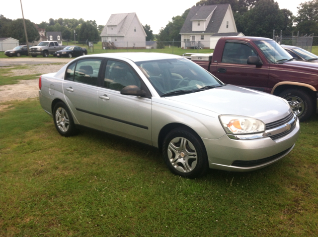 2004 Chevrolet Malibu Base