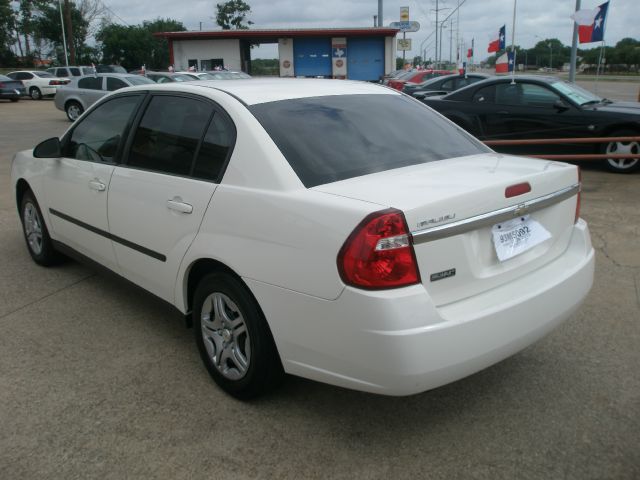 2005 Chevrolet Malibu Base