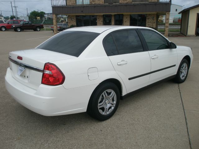 2005 Chevrolet Malibu Base