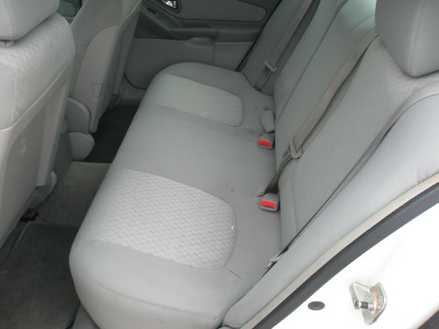 2005 Chevrolet Malibu Base