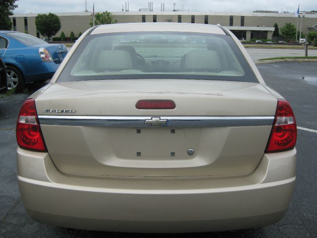 2005 Chevrolet Malibu Base