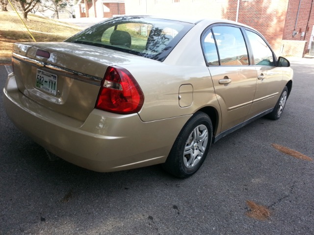 2005 Chevrolet Malibu Base