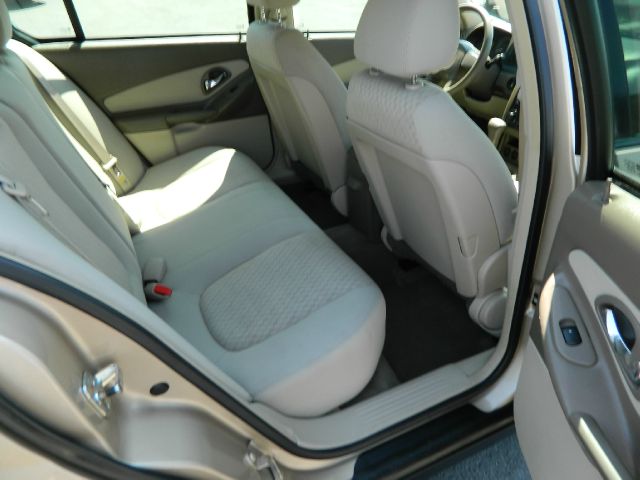 2005 Chevrolet Malibu Unknown