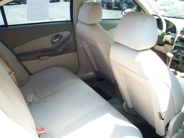 2005 Chevrolet Malibu Base