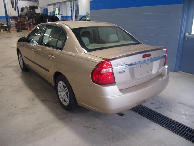 2005 Chevrolet Malibu Unknown