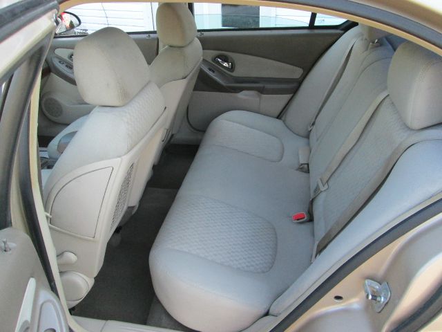 2005 Chevrolet Malibu Base