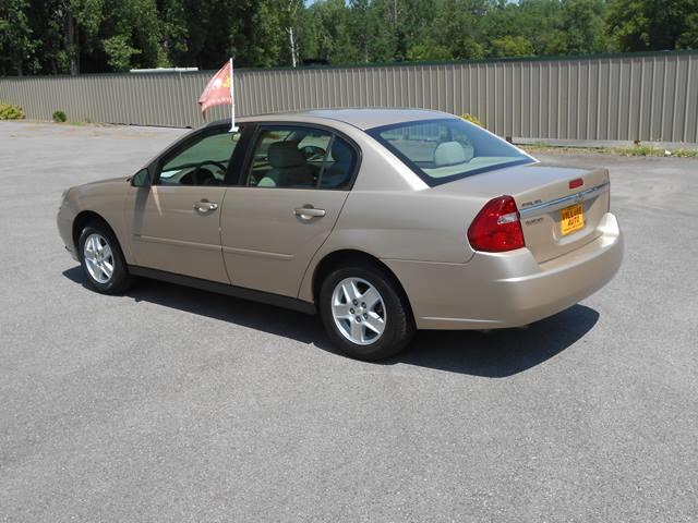 2005 Chevrolet Malibu 4-door LT 1LT