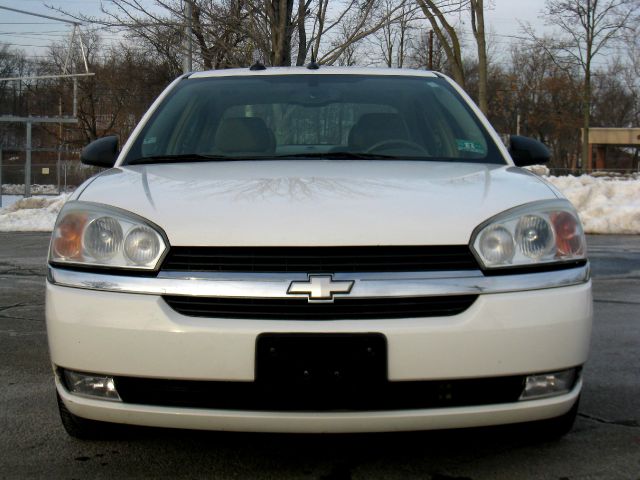 2005 Chevrolet Malibu SLT W/ Navigation/sunroof