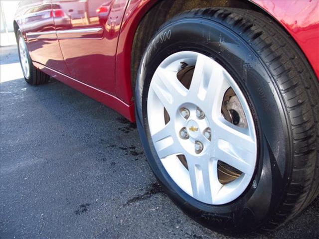 2006 Chevrolet Malibu XLS W/ JBL, Vehicle Stability