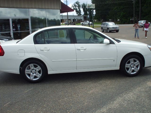 2007 Chevrolet Malibu 4dr Sdn I4 CVT 2.5 Sedan