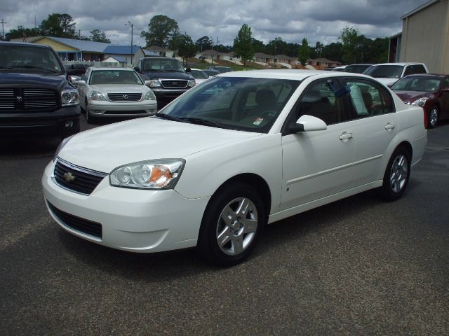 2007 Chevrolet Malibu 4dr Sdn I4 CVT 2.5 Sedan