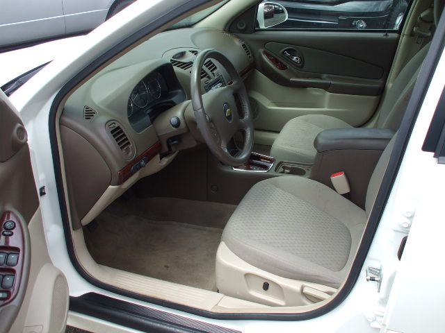 2007 Chevrolet Malibu 4dr Sdn I4 CVT 2.5 Sedan