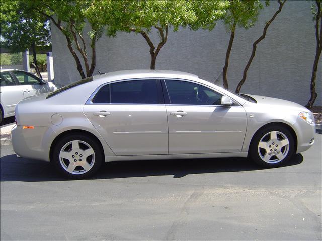 2008 Chevrolet Malibu 4dr AWD SUV