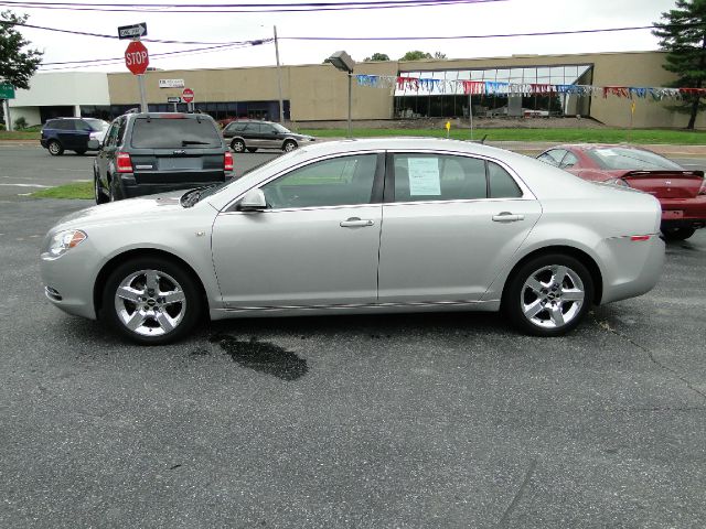 2008 Chevrolet Malibu 4dr Sdn I4 CVT 2.5 Sedan