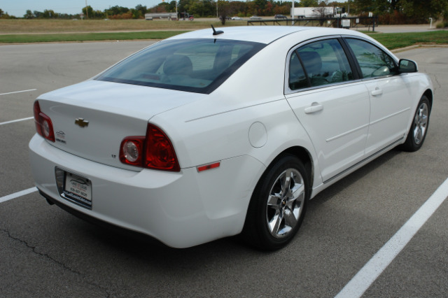 2009 Chevrolet Malibu C300 Sedan